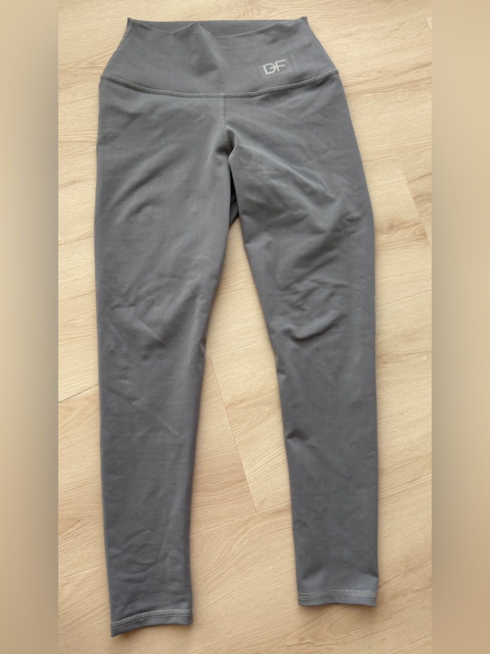 Dinasty fit gray leggings